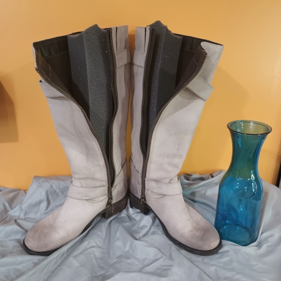 NWT Lane Bryant Leah Genuine Leather Tan Gray Factory Distressed Riding Boots 9W - Picture 13 of 16
